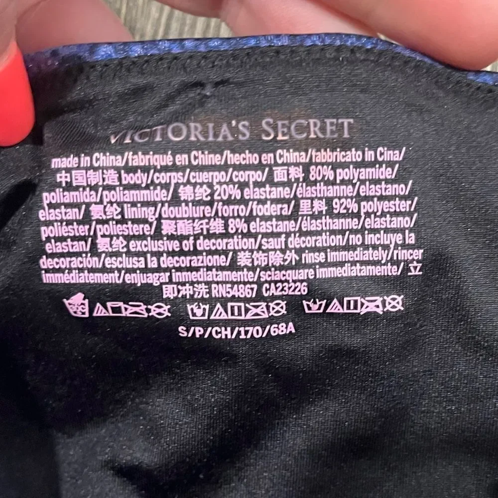NWOT Victoria's Secret Bikini Bottom Twist High Rise Cheeky V-Front Blue Size S